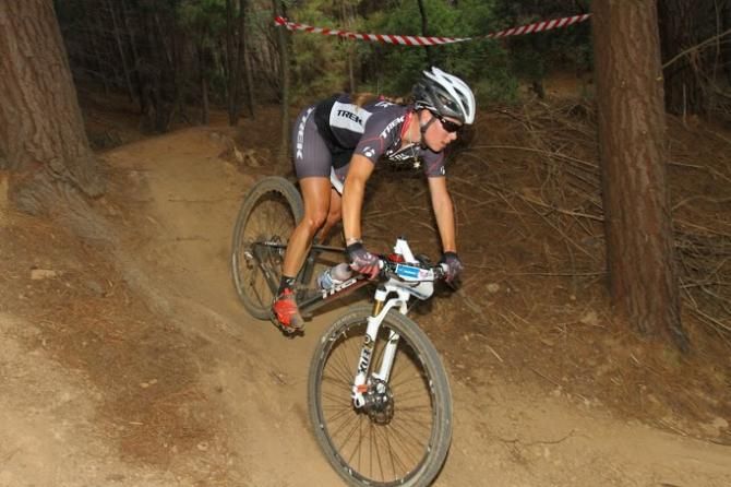 Rebecca Henderson (Trek Factory Racing) on her way to a cross country win in Bright