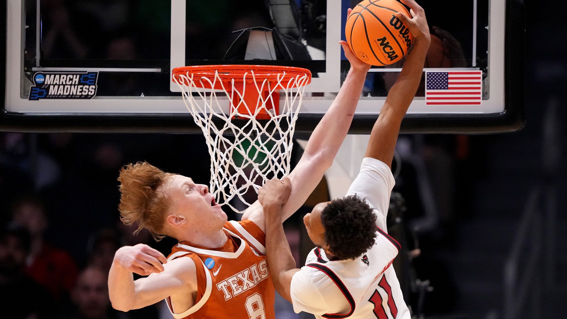 Apple Sports App fans just got a long-awaited March Madness update