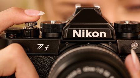 Nikon Zf