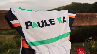 The Equipe Paule Ka team colours