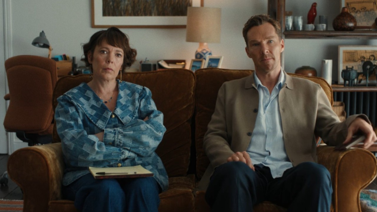 Olivia Colman and Benedict Cumberbatch sitting in therapy chairs in The Roses.