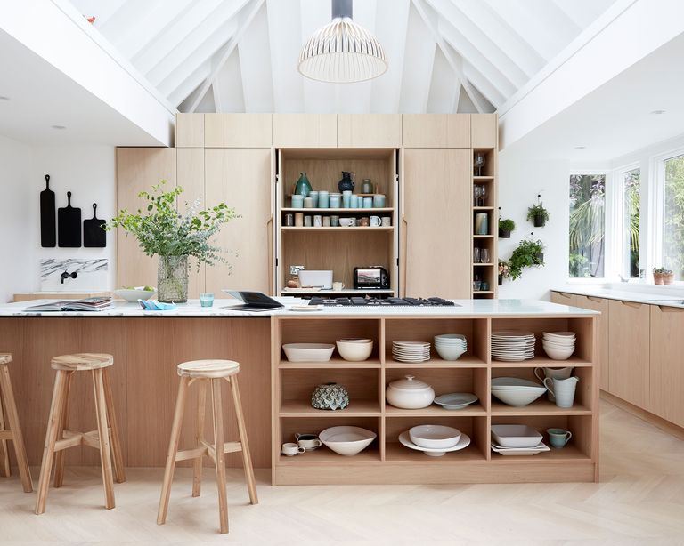 Minimalist kitchen ideas with storage
