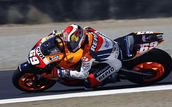 Another view of Hayden at work