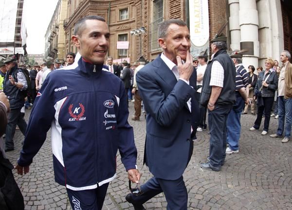 Joaquim Rodriguez and Katusha manager Andre Tchmil