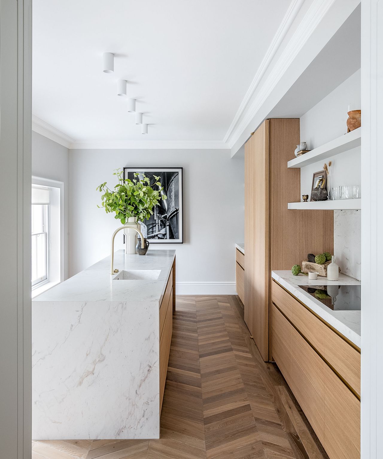 Oak Cabinet Kitchen Ideas: The Best Ways To Use Oak Cabinetry 