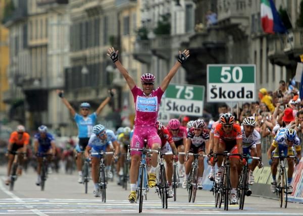 Alessandro Petacchi was no stranger to stage victories in his home Grand Tour.