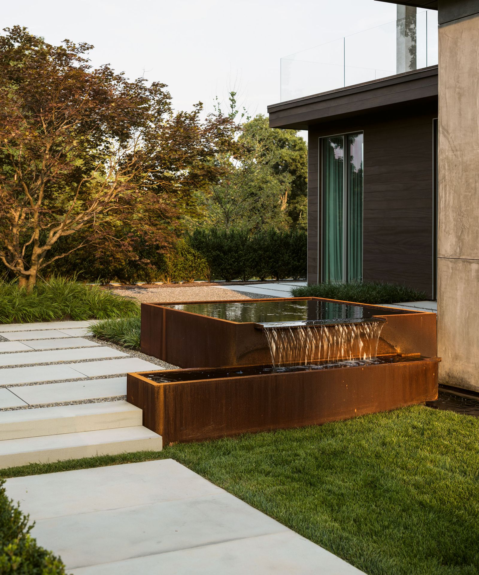 How to make a small backyard look bigger 12 designer ideas Livingetc