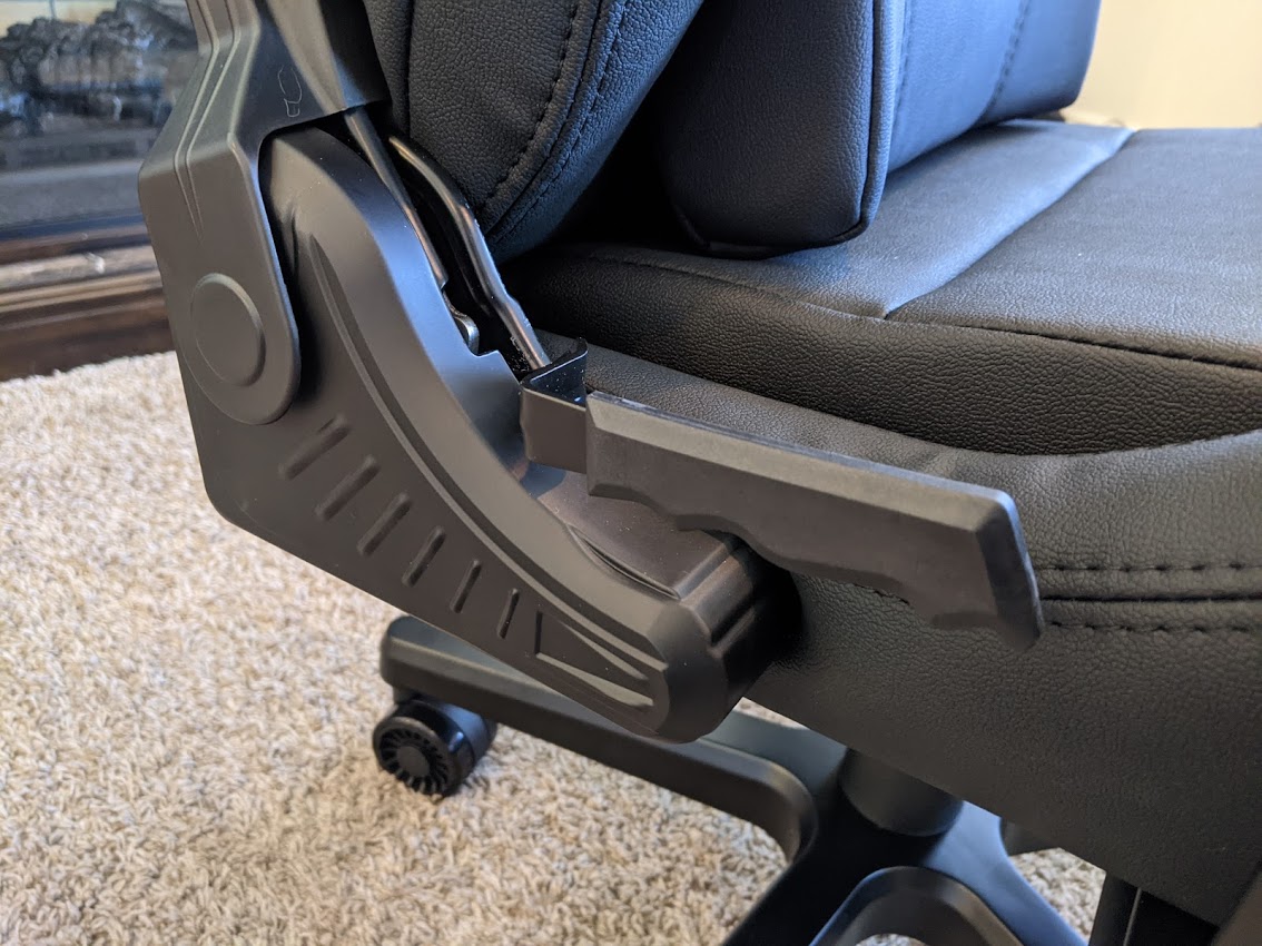 Anda Seat Kaiser 2 gaming chair review: High quality seating you'll be ...