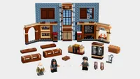 LEGO Hogwarts Moments: Charms Class (76385)