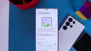 Now Brief settings on the Galaxy S25 Ultra