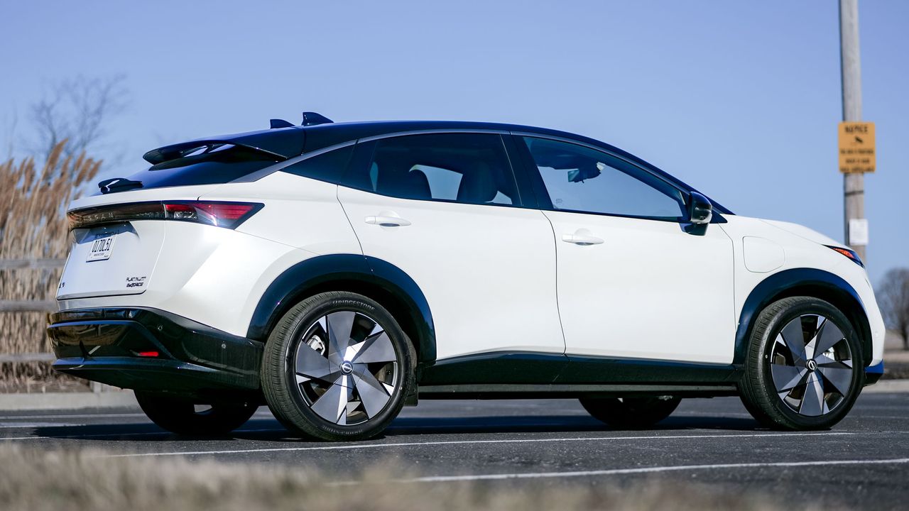 2025 Nissan Ariya Platinum+ AWD review.