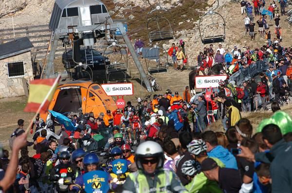 Somehere in there are Joaquim Rodriguez and Alberto Contador, fighting for supremacy at the Vuelta.