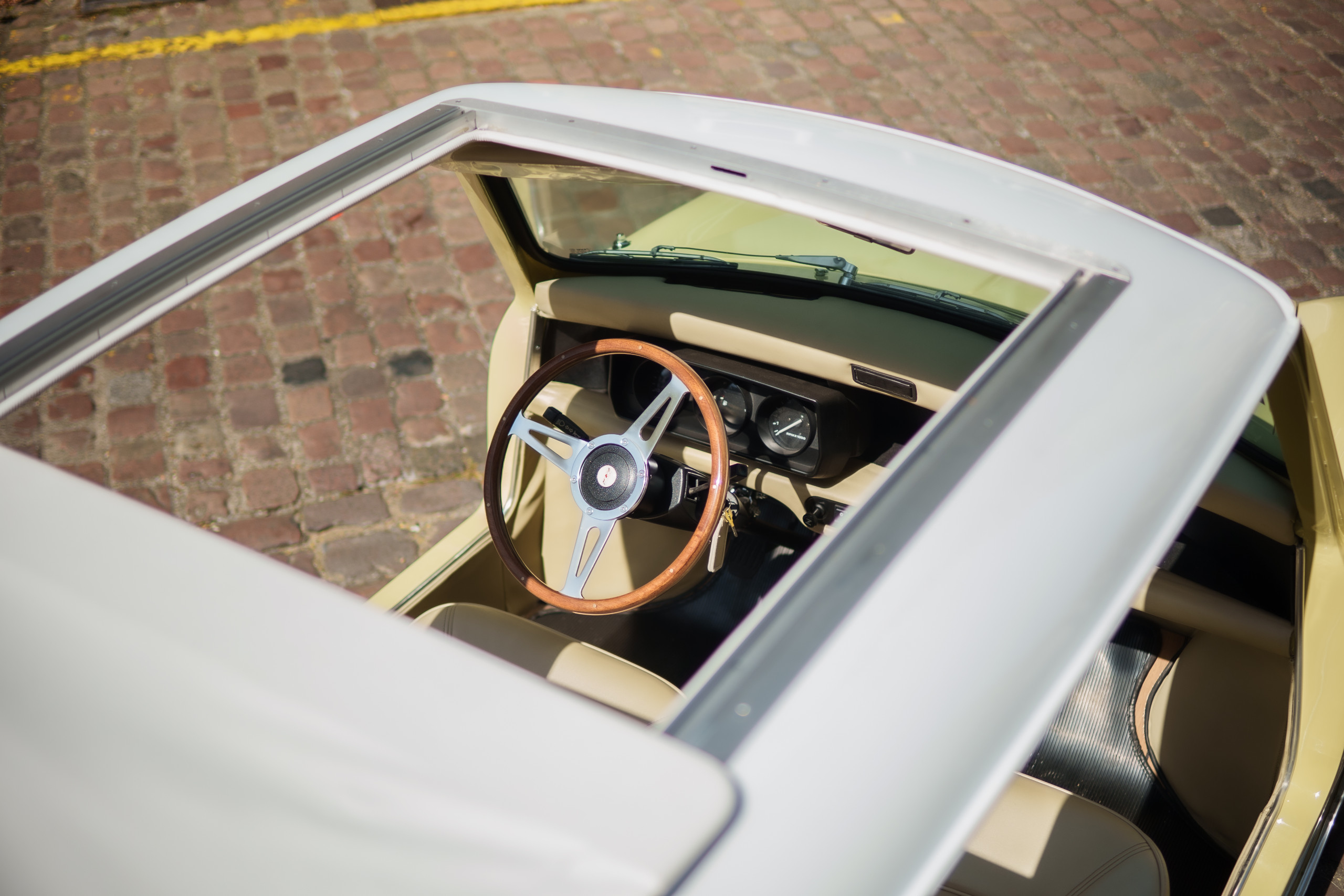 Crayford Mini Mojito Mk2 sunroof