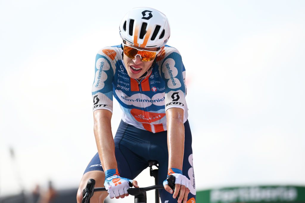 ESTACION DE MONTANA DE MANZANEDA OURENSE SPAIN AUGUST 29 Max Poole of The United Kingdom and Team dsmFirmenich PostNL crosses the finish line as second place winner during the La Vuelta 79th Tour of Spain 2024 Day 12 a 1375km stage from Ourense Termal to Estacion de Montana de Manzaneda 1491m UCIWT on August 29 2024 in Estacion de Montana de Manzaneda Spain Photo by Dario BelingheriGetty Images