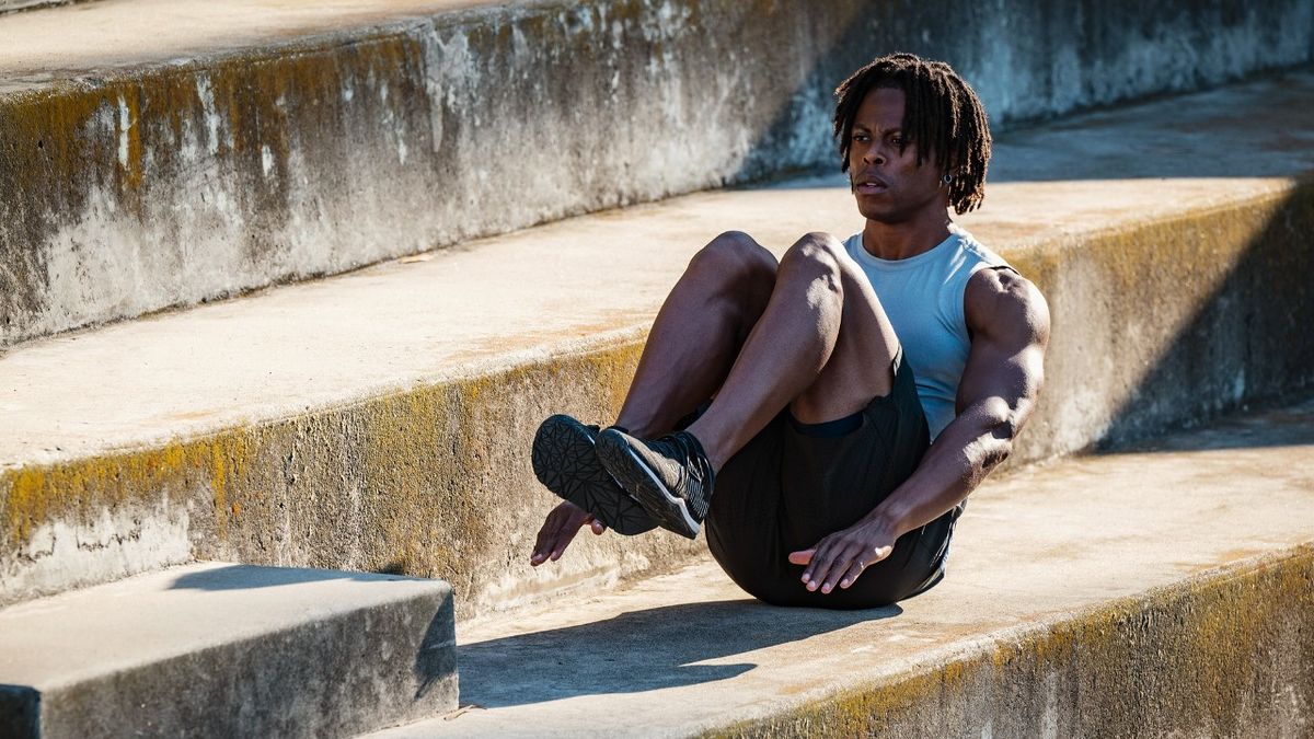 The 8 Minute Abs Workout You Can Use To Round Out Any Session Coach