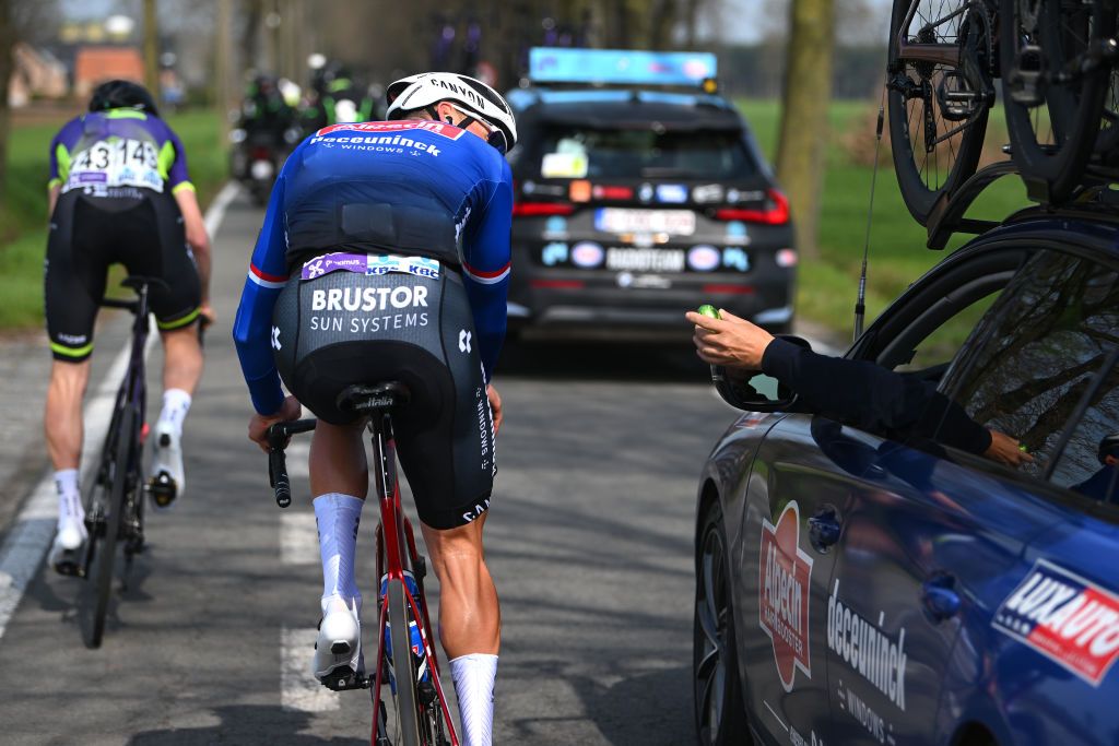 SCHOTEN BELGIUM APRIL 05 Mathieu Van Der Poel of The Netherlands and Team AlpecinDeceuninck competes in the feeding area during the 111th Scheldeprijs 2023 Mens Elite a 2053km one day race from Terneuzen to Schoten on April 05 2023 in Schoten Belgium Photo by Luc ClaessenGetty Images