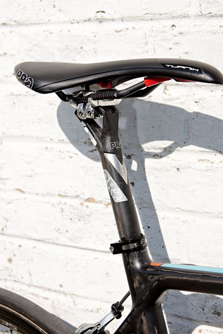 Pro Turnix, carbon rails