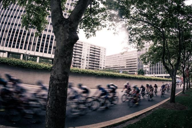 The race rolls through downtown Crystal City.