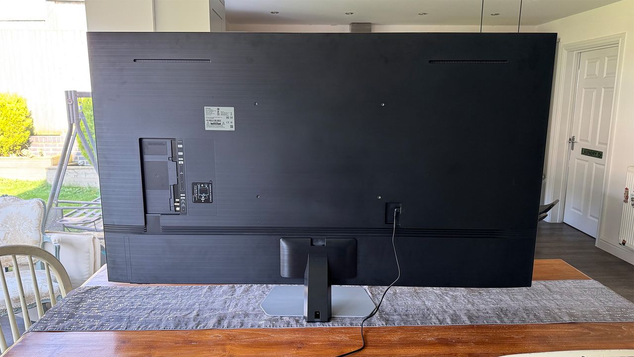 Samsung QN90F Mini LED TV
