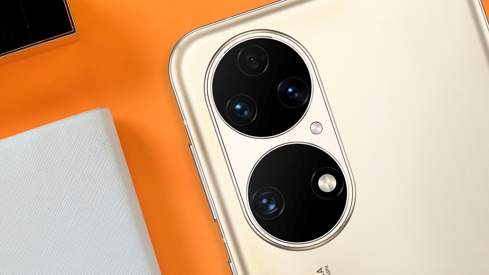 Huawei P50 Dual matrix camera