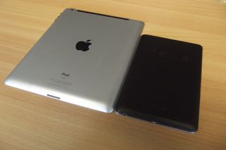 iPad vs Nexus - Back