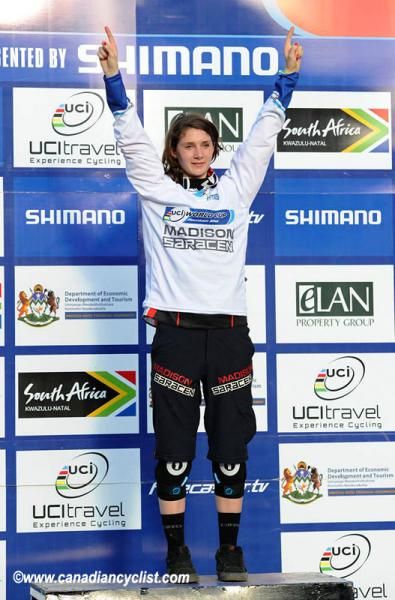 Manon Carpenter (Madison Saracen) top junior