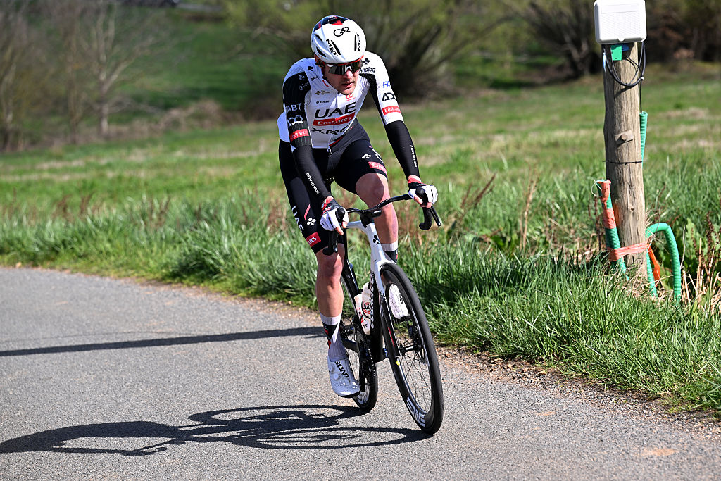 COLOMBIER-LE-VIEUX, FRANCE - MARCH 12: Pavel Sivakov of France and UAE Team Emirates - XRG abandons the race during the 84th Paris-Nice 2026, Stage 5 a 206.3km stage from Cormoranche-sur-Saone to Colombier-le-Vieux 422m / #UCIWT / on March 12, 2026 in Colombier-le-Vieux, France. (Photo by Szymon Gruchalski/Getty Images)