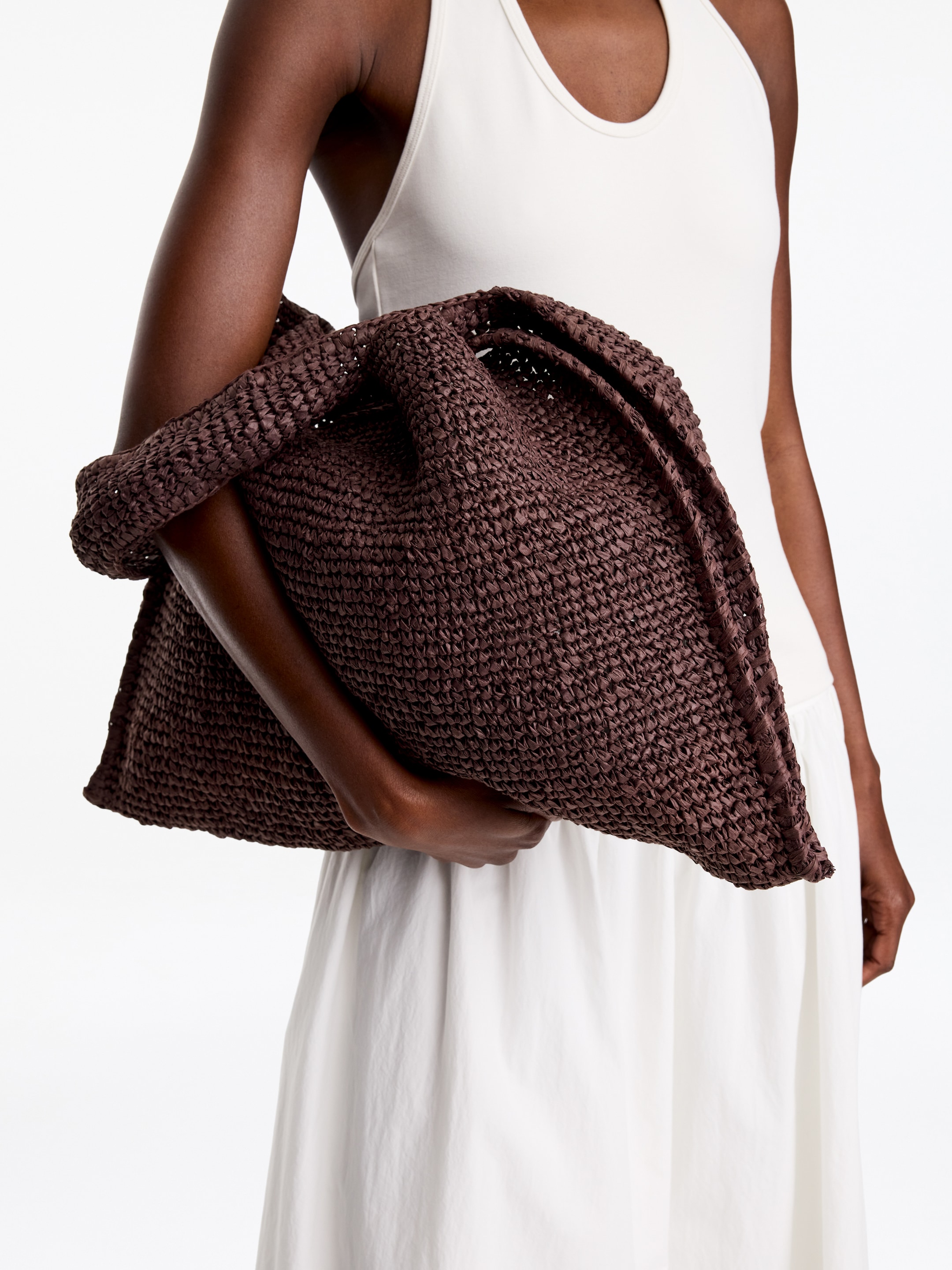 Raffia Shoulder Bag &amp;ndash; Brown &amp;ndash; Women &amp;ndash; Arket Gb