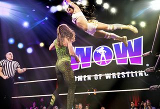 AXS TV will air WOW women's wrestling events beginning in 2019 