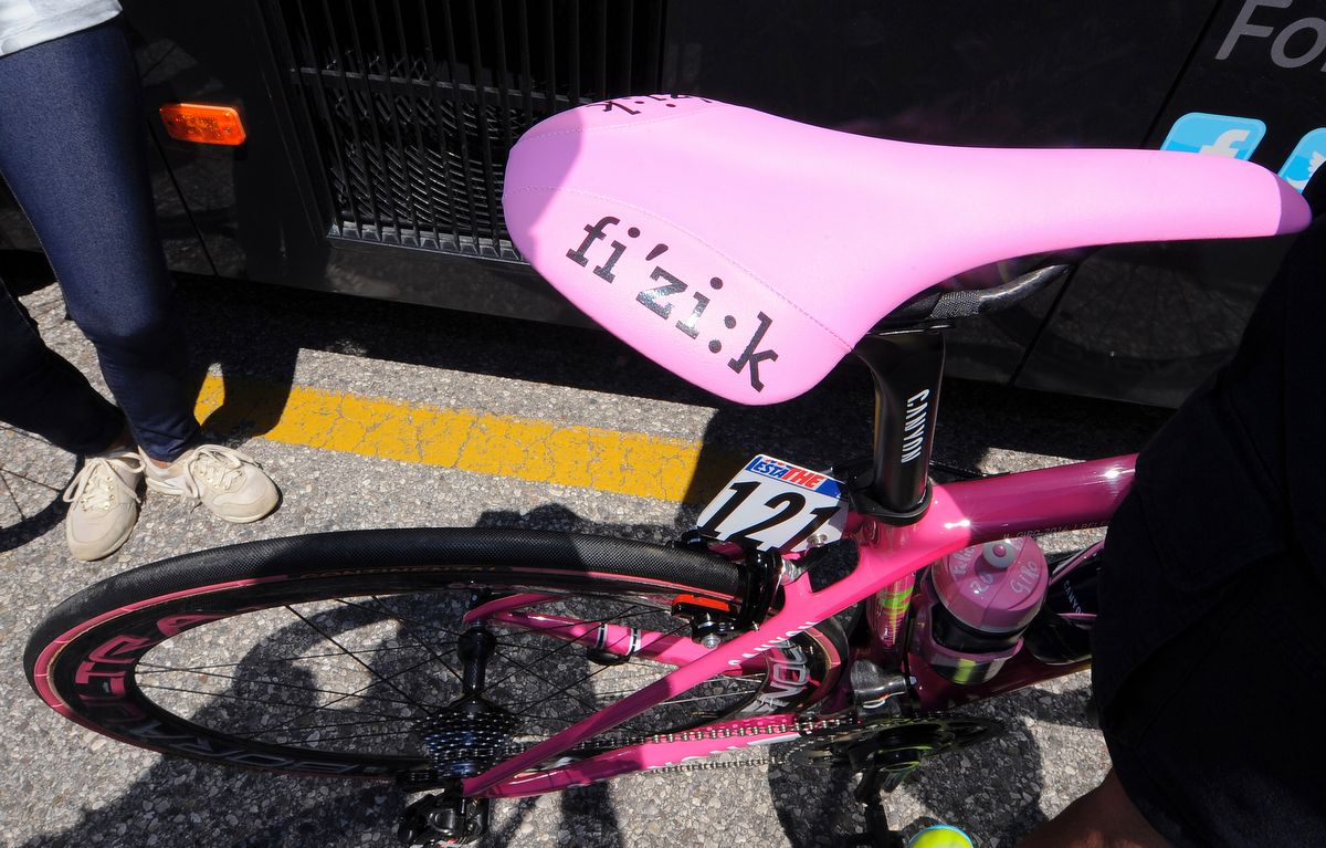 A pink perch for the Giro d'Italia winner, Nairo Quintana, in 2014
