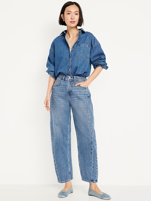 High-waisted bucket ankle jeans