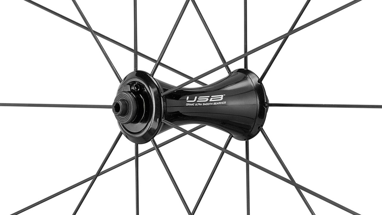 The hubs on the new wheels use Campagnolo's USB ceramic ultra smooth bearings