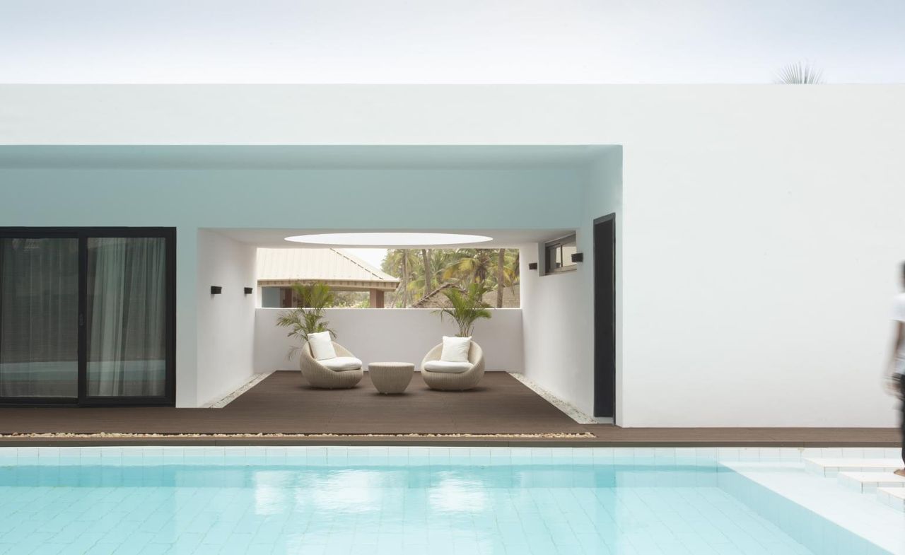 Sharp white holiday villa in Nigeria