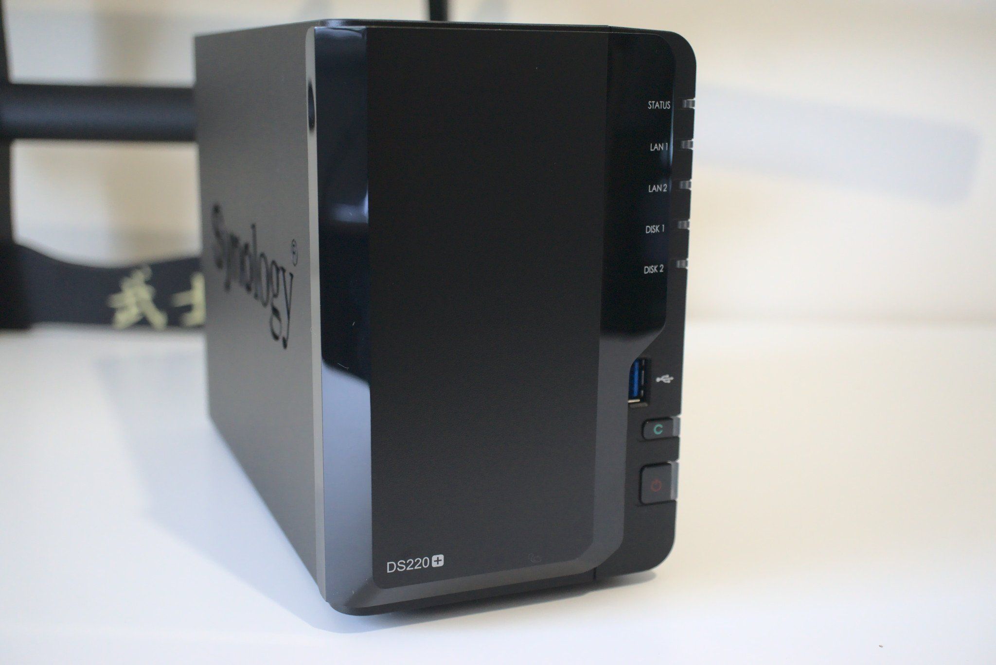 Synology DiskStation DS220+　3TB HDD2本付き Amazon.com: Synology 2 bay NAS DiskStation DS220+ (Diskless