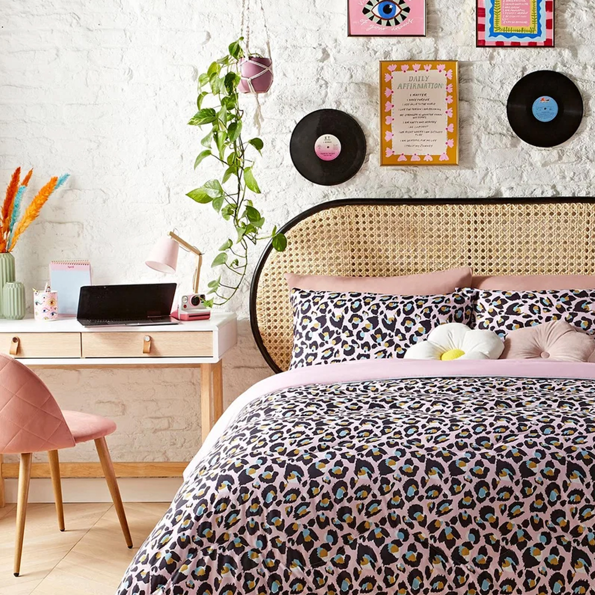 Night Lark&reg; x Eleanor Bowmer Leopard Coverless Duvet Set