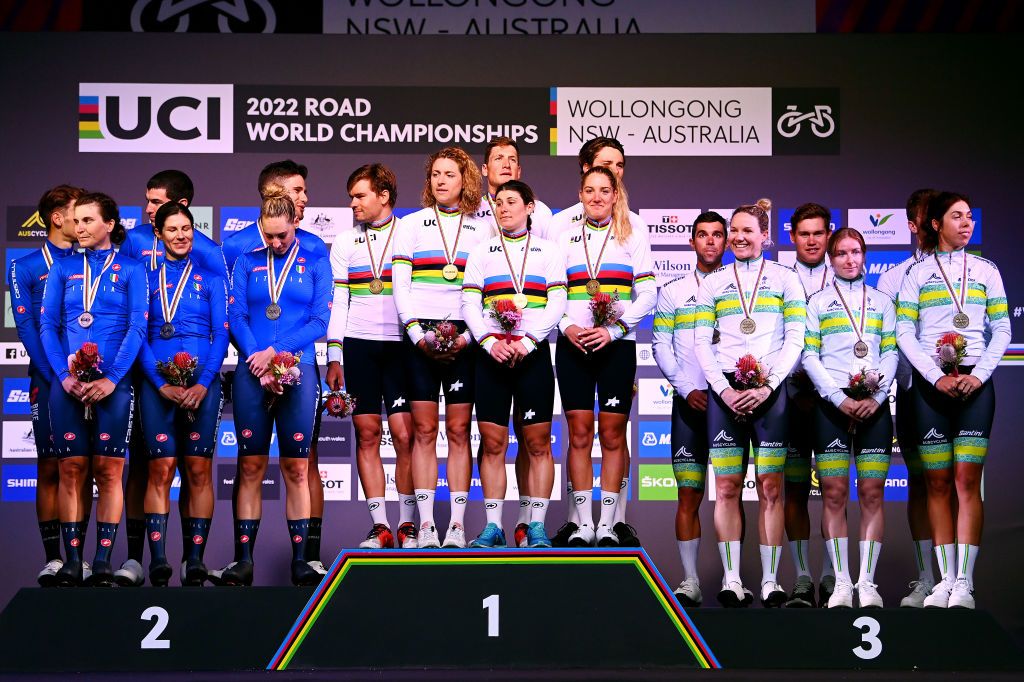Switzerland took the rain jerseys in the Team Relay