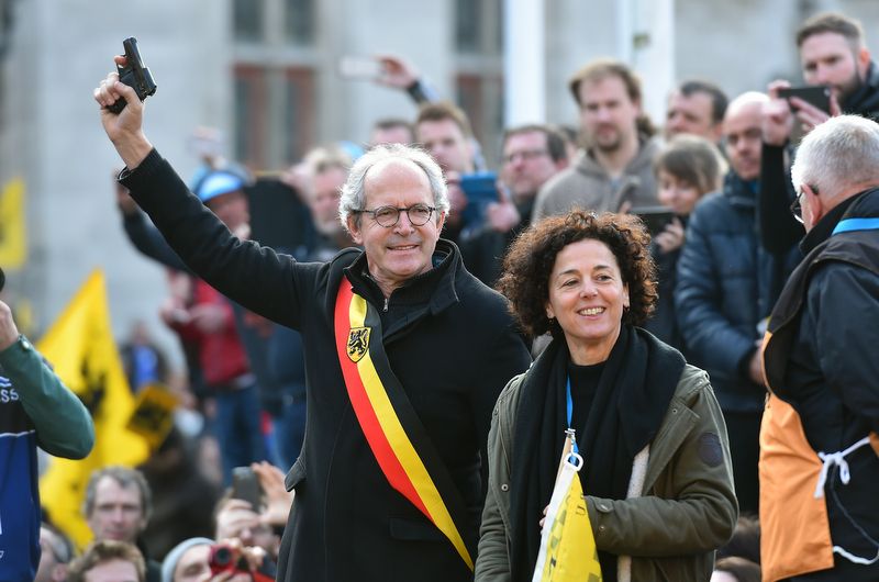And the 100th Tour of Flanders gets underway
