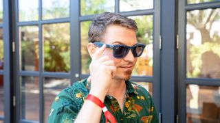 Using the Ray-Ban Meta Smart Glasses touch pad