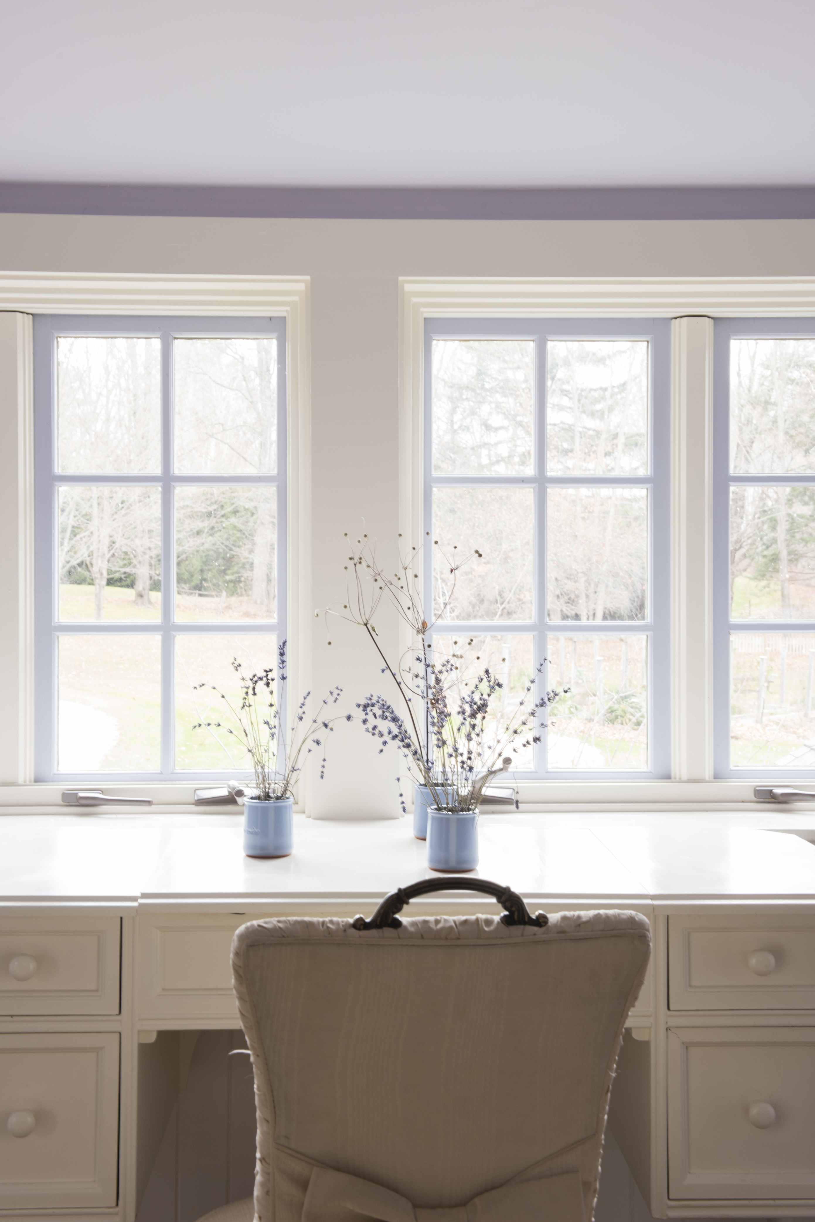 bedroom window in 1700s new england farmhouse