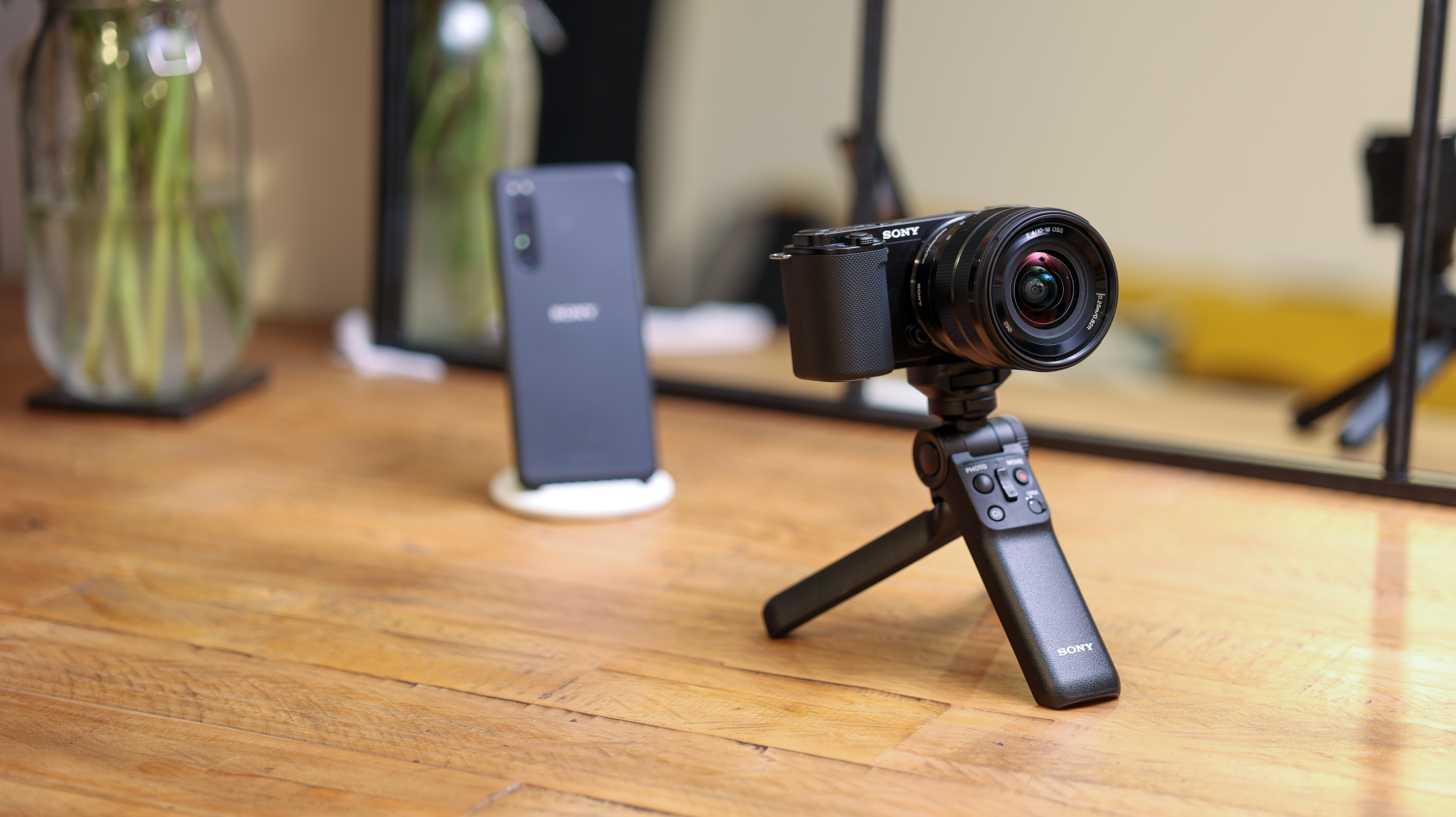 sony a6100 for live streaming