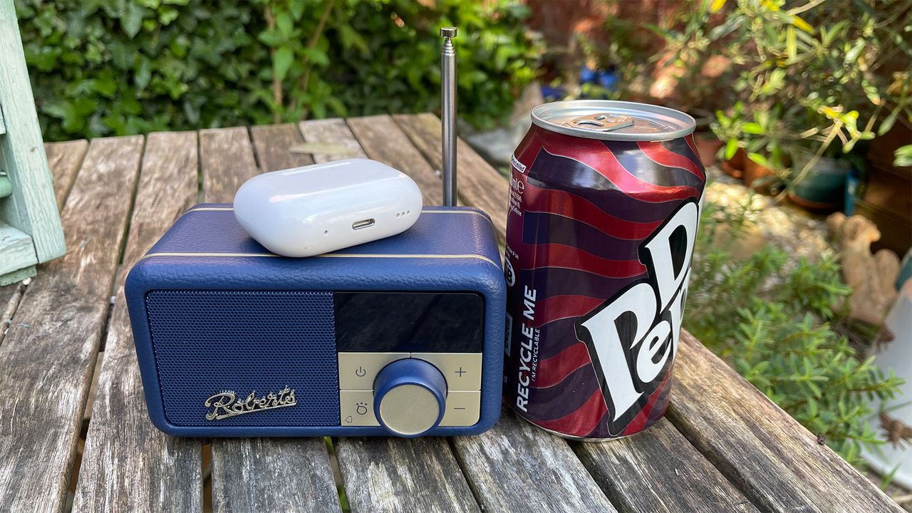 Roberts Revival Petite 2 internet radio