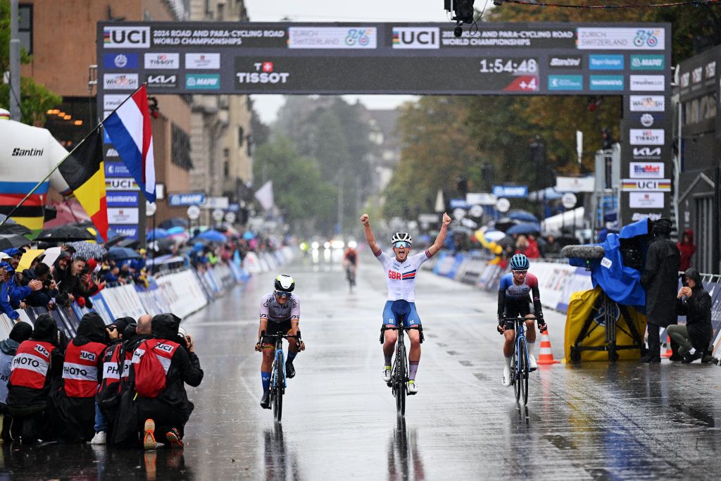 Junior Women's Road Race