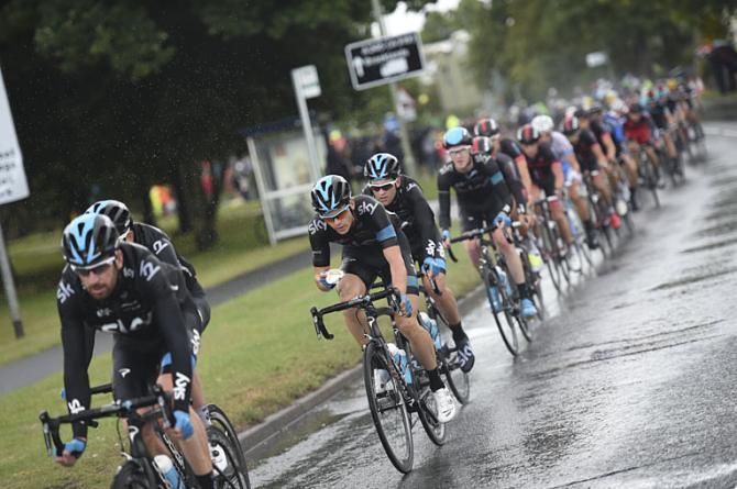 Team Sky leads the race in London