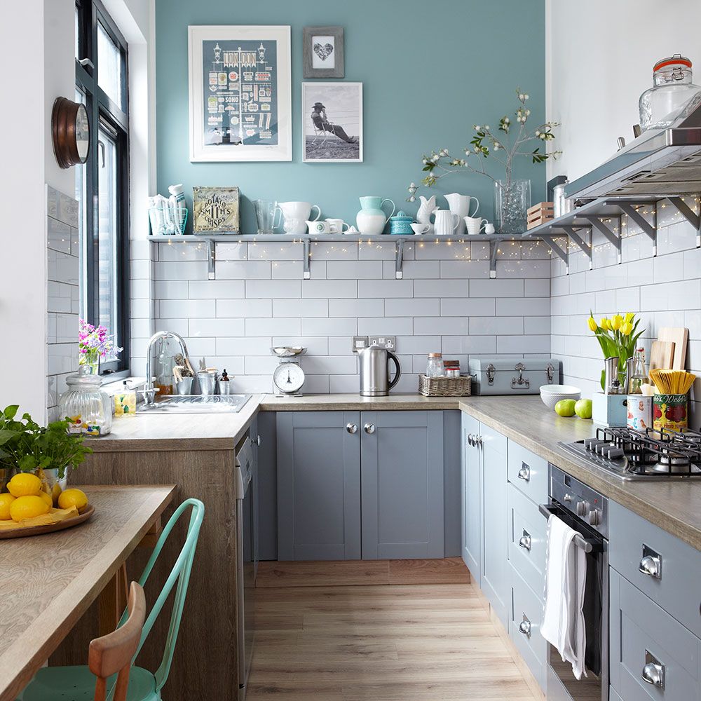 Before and after: this owner spent less than £1,000 revamping her boring brown kitchen