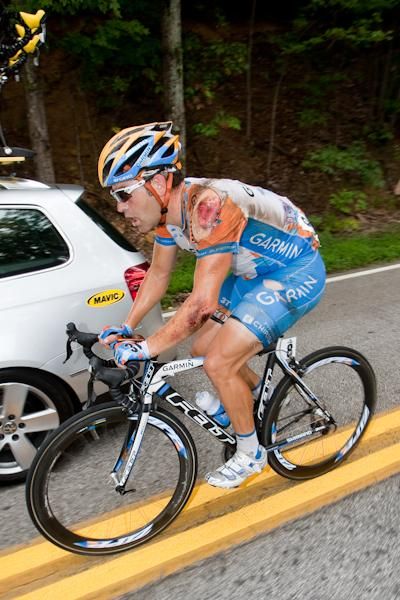 Mike Friedman (Garmin-Slipstream) had a bad crash today but was able to keep going.