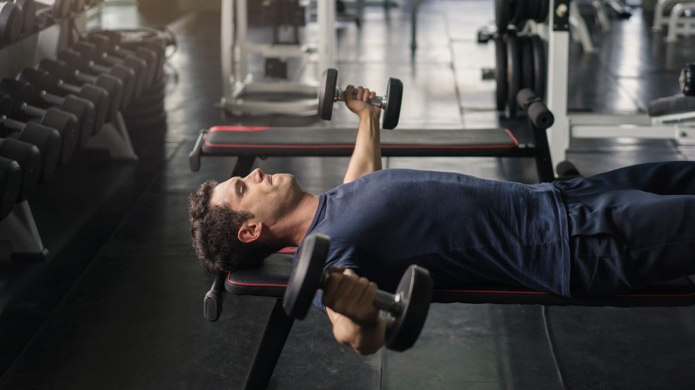 10 of the best dumbbell chest exercises