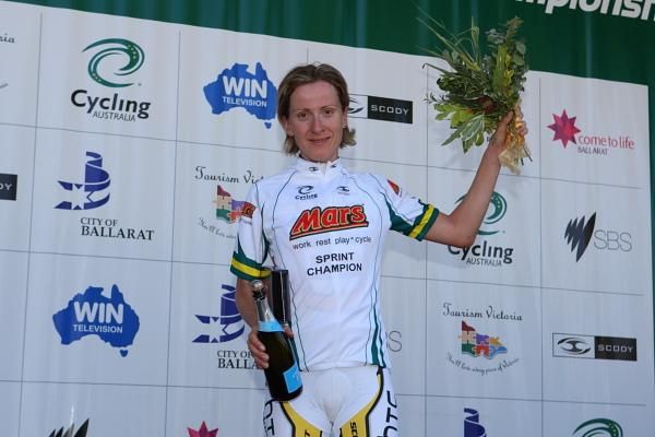 Sprint winner, Judith Arndt (Team Columbia-HTC))