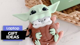 Baby Yoda AirPods carrying case