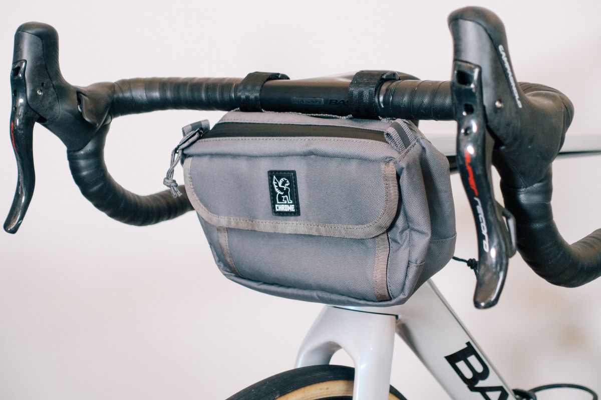 Best bike bar bags: Nine of the best options for packing your snacks ...