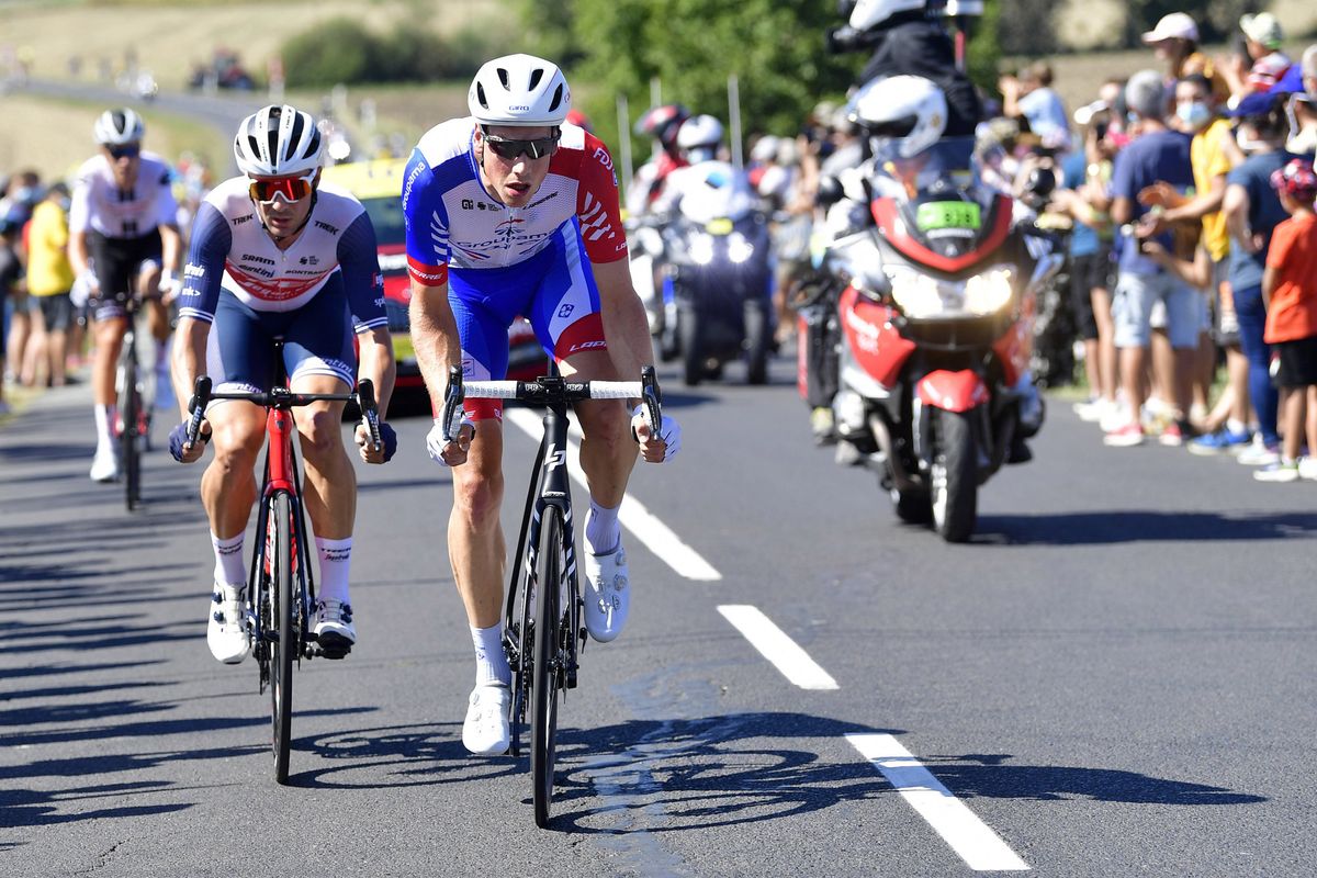 Tour de France 2020 - 107th Edition - 14th stage Clermont Ferrand - Lyon 194 km - 12/09/2020 - Stefan Kung (SUI - Groupama - FDJ) - Edward Theuns (BEL - Trek - Segafredo) - photo Peter De Voecht/BettiniPhoto&Acirc;&copy;2020